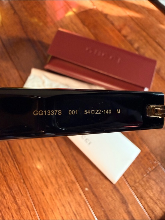 Gucci Black Oversized Square Sunglasses with Gradient Lenses